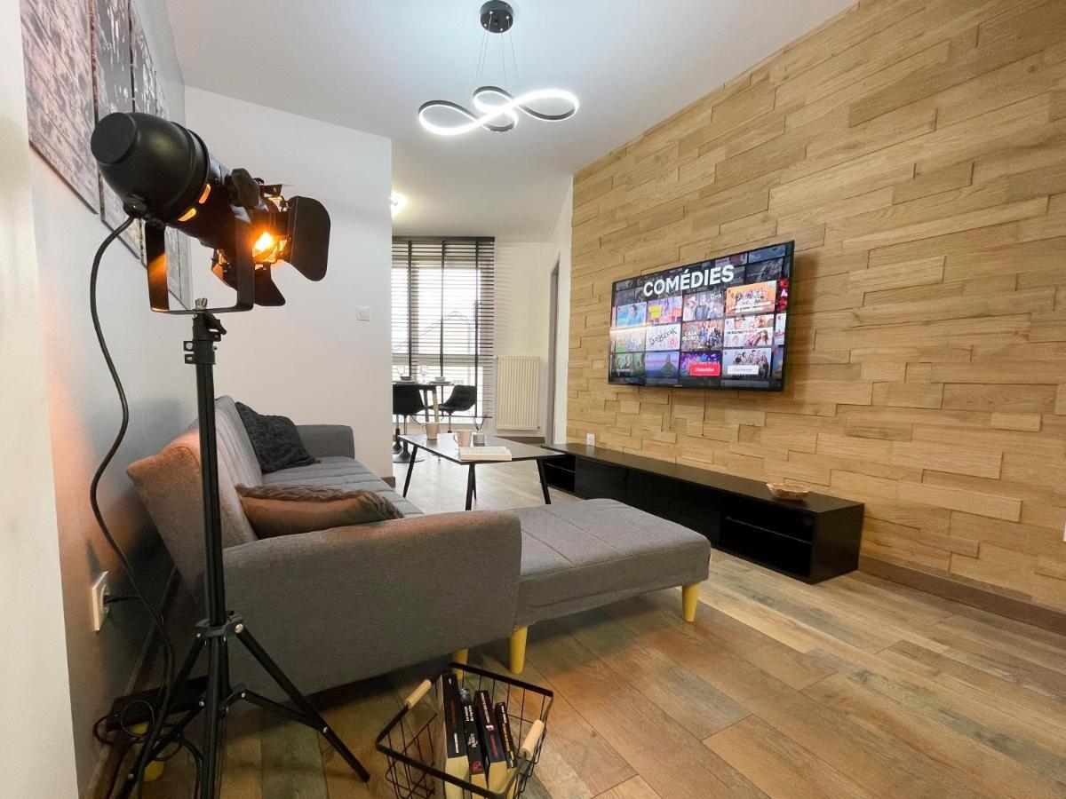 Easy Location - Parking - Free Wifi - Tourism And Business Apartment Freyming-Merlebach Luaran gambar